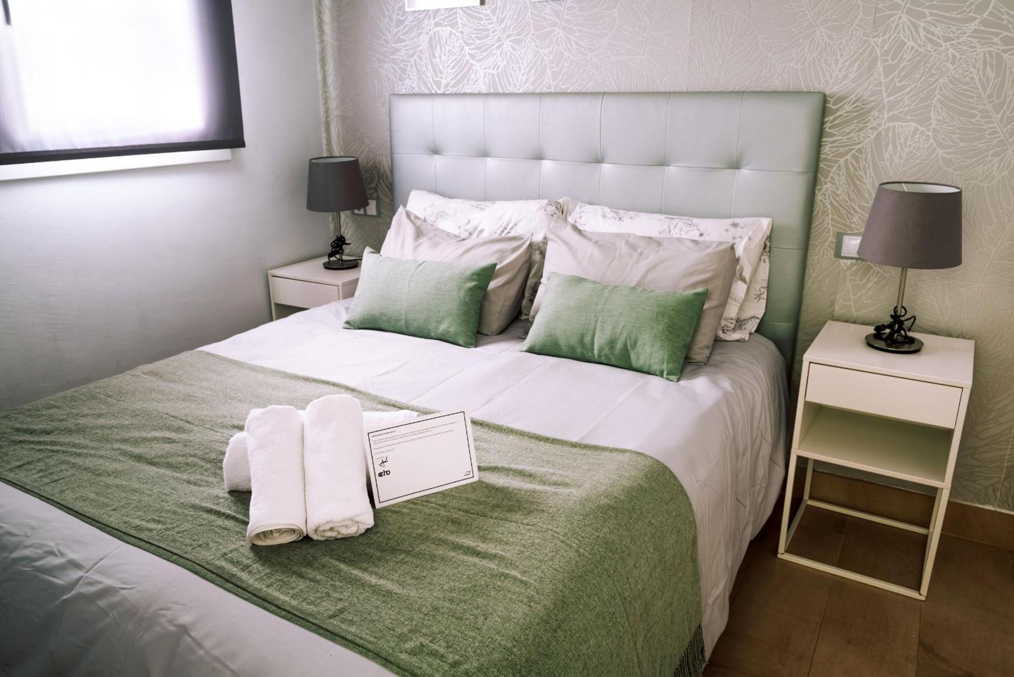 Echo Suites Nervion Seville Exterior photo